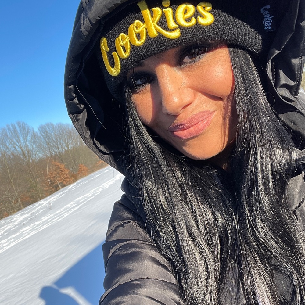 Meet your Posher, Miranda